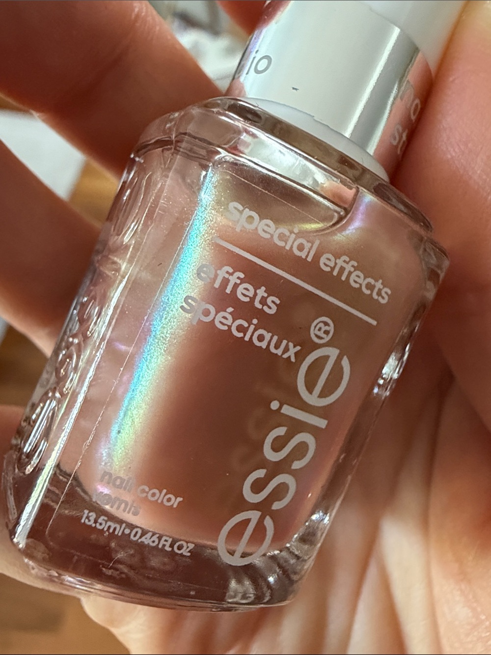 ESSIE special effects liquid sunshine shade 18